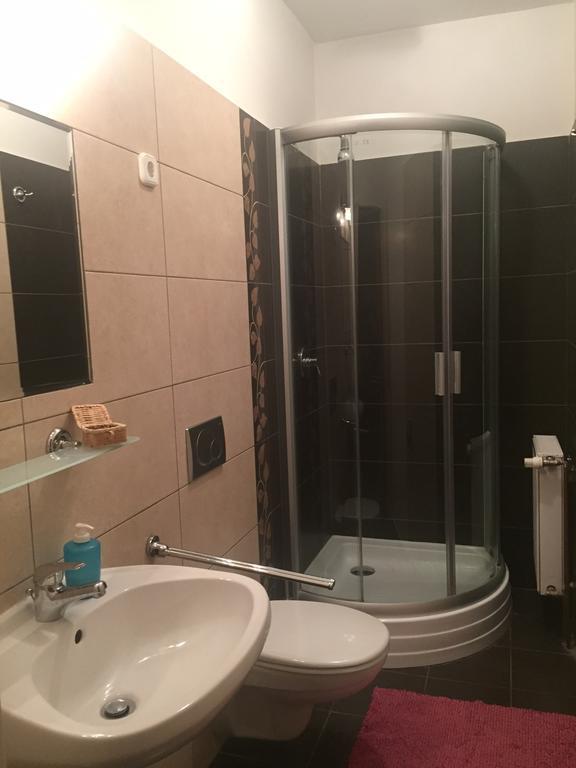 Szent Anna Panzio Hotel Esztergom Buitenkant foto